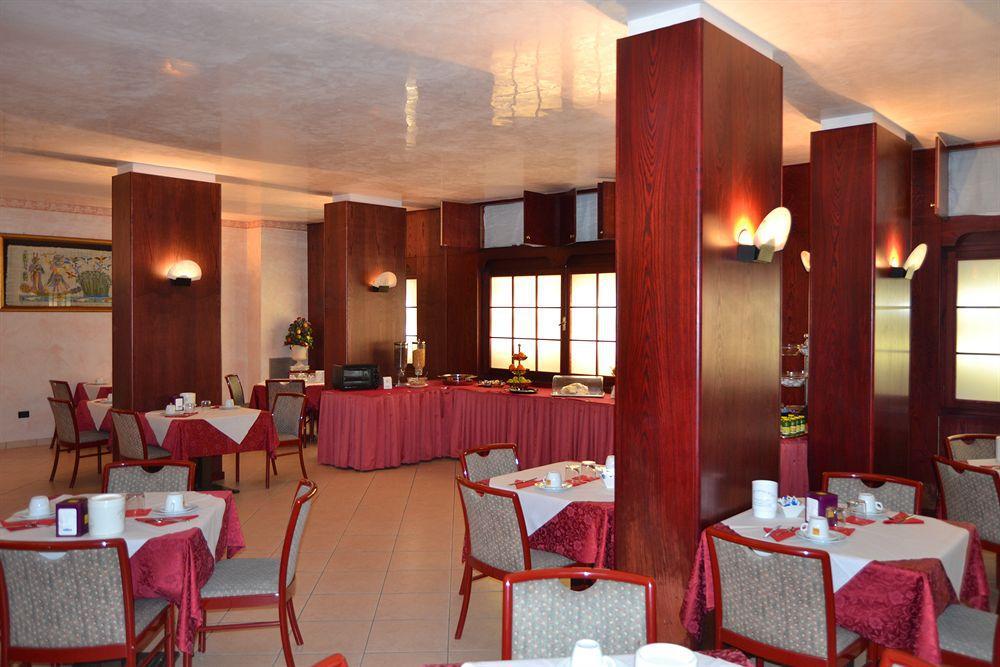 Mia Hotel Numana Εξωτερικό φωτογραφία