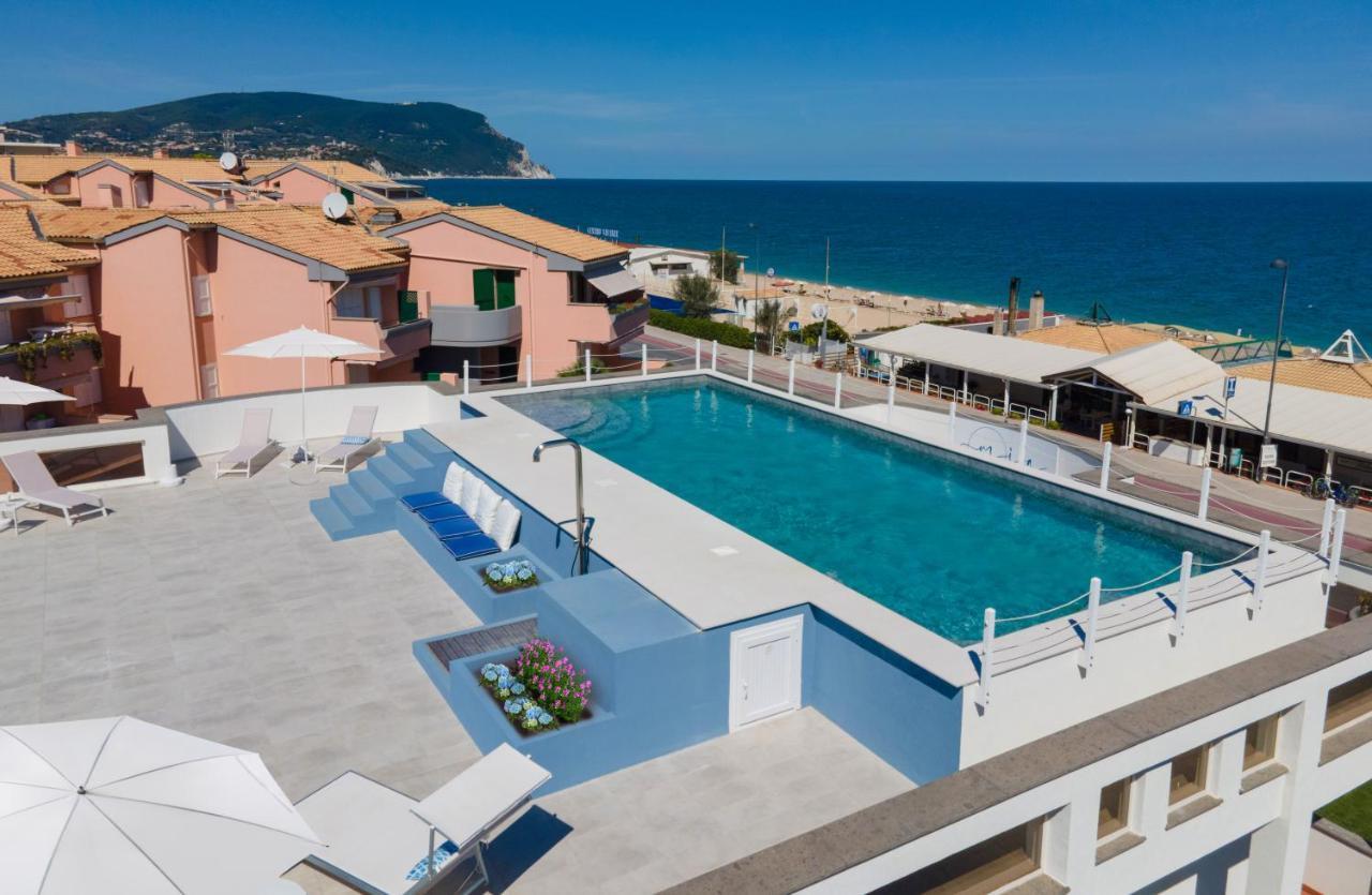 Mia Hotel Numana Εξωτερικό φωτογραφία